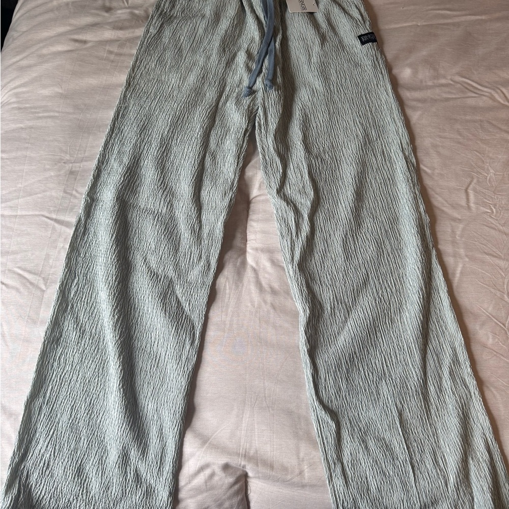 Women’s striped linen pants